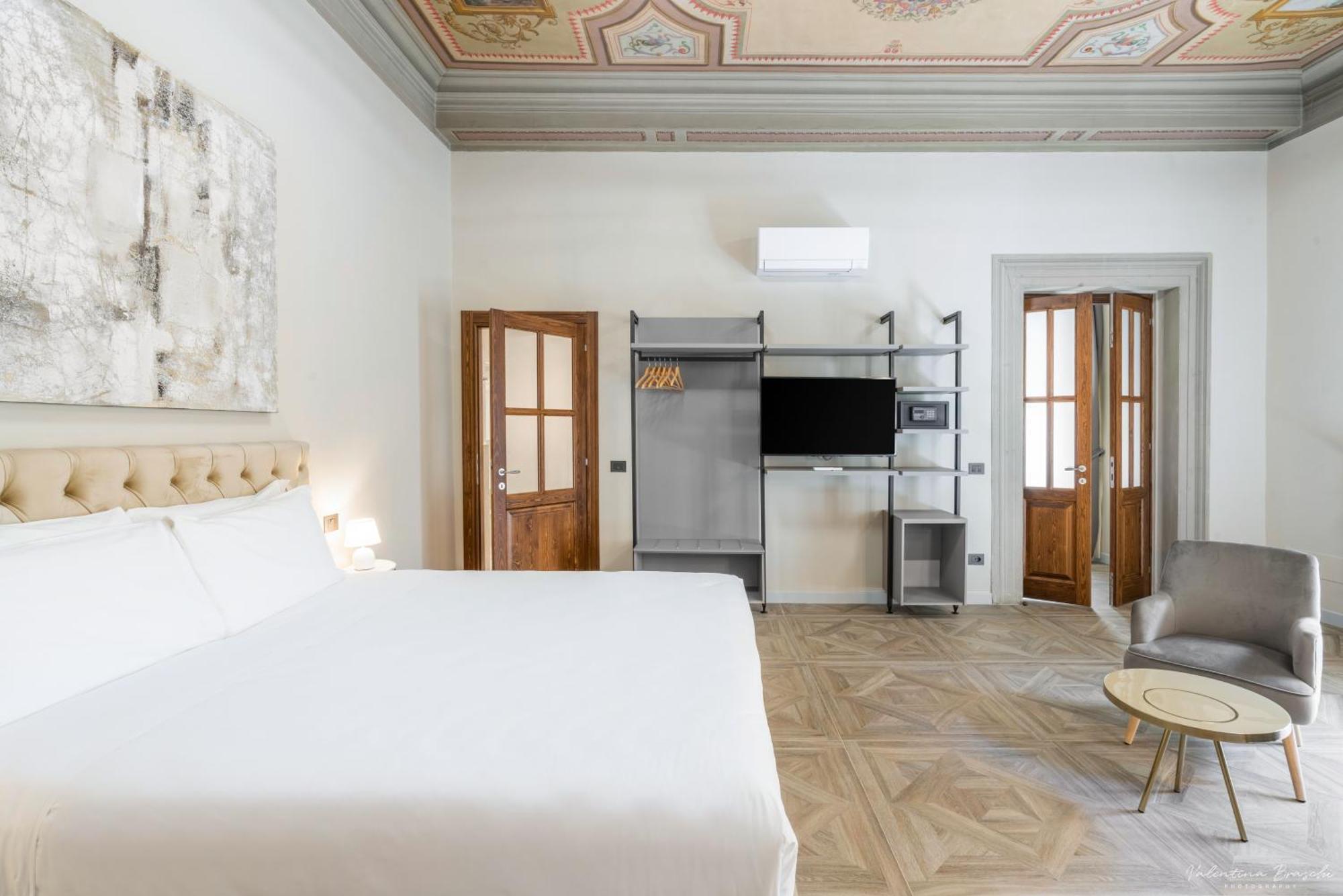 Hotel Adamas Florenz Exterior foto